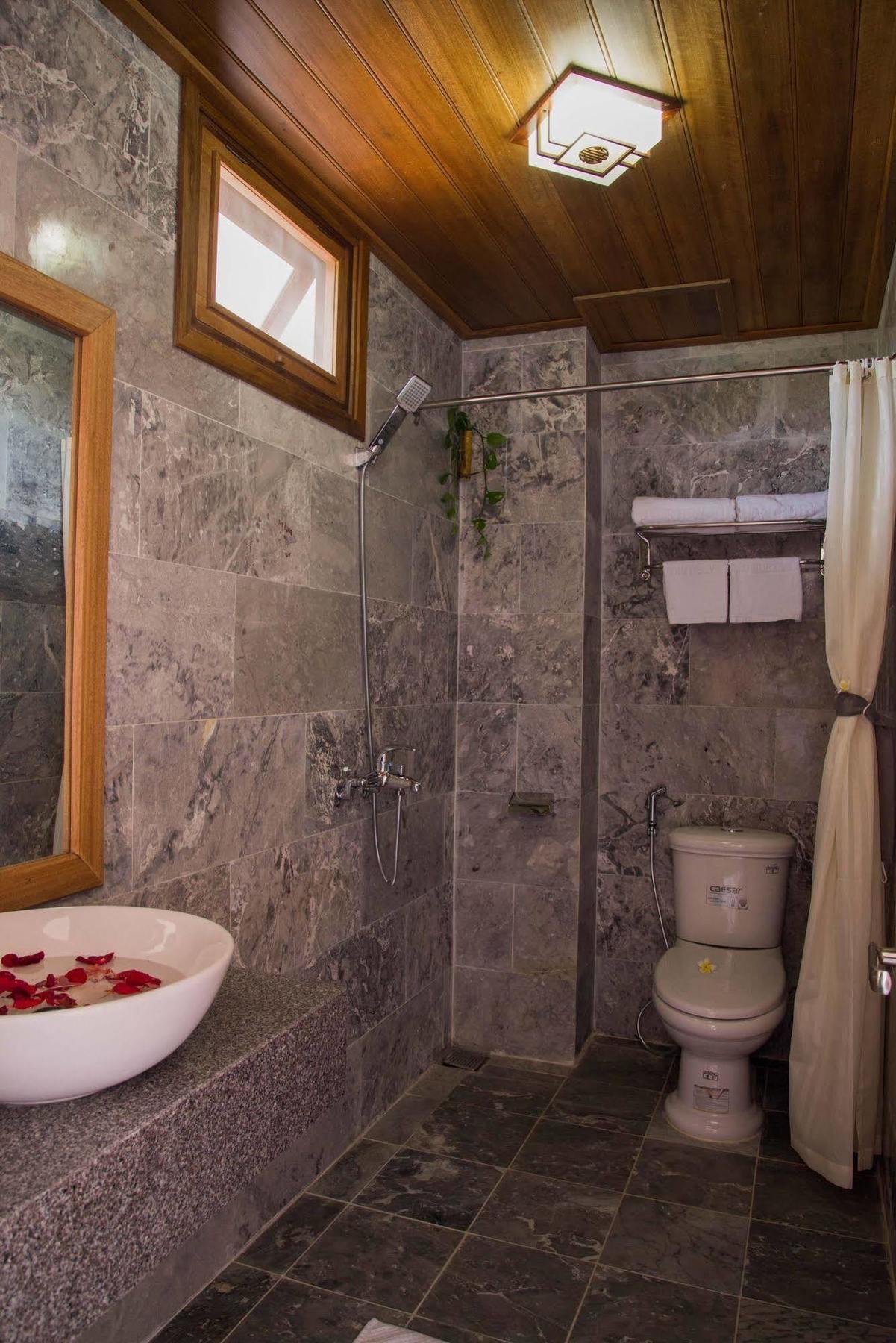Ruby Hotel Χόι Αν Εξωτερικό φωτογραφία